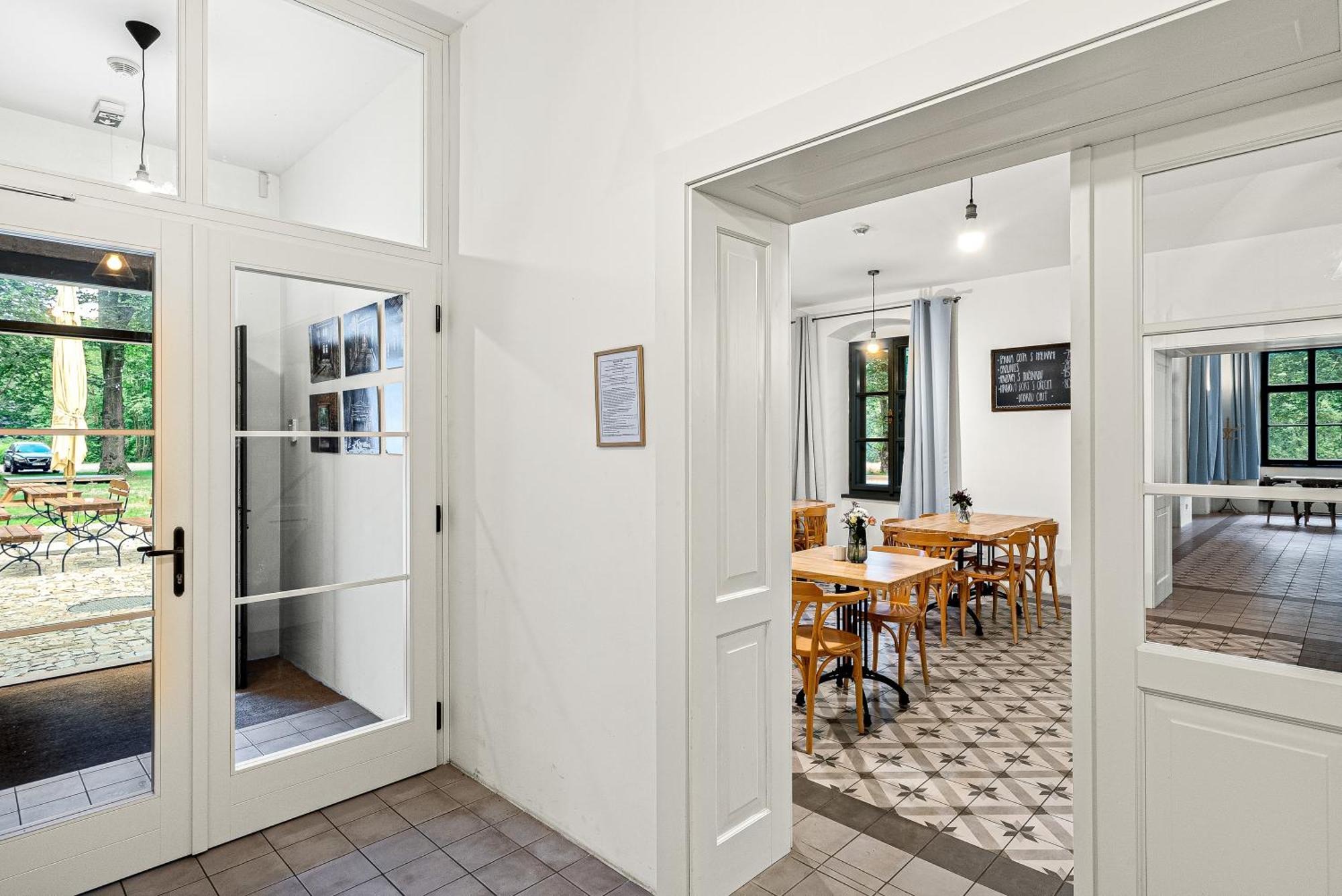 Hotel Vyletni Restaurace Rudolfov Jindřichŭv Hradec Esterno foto